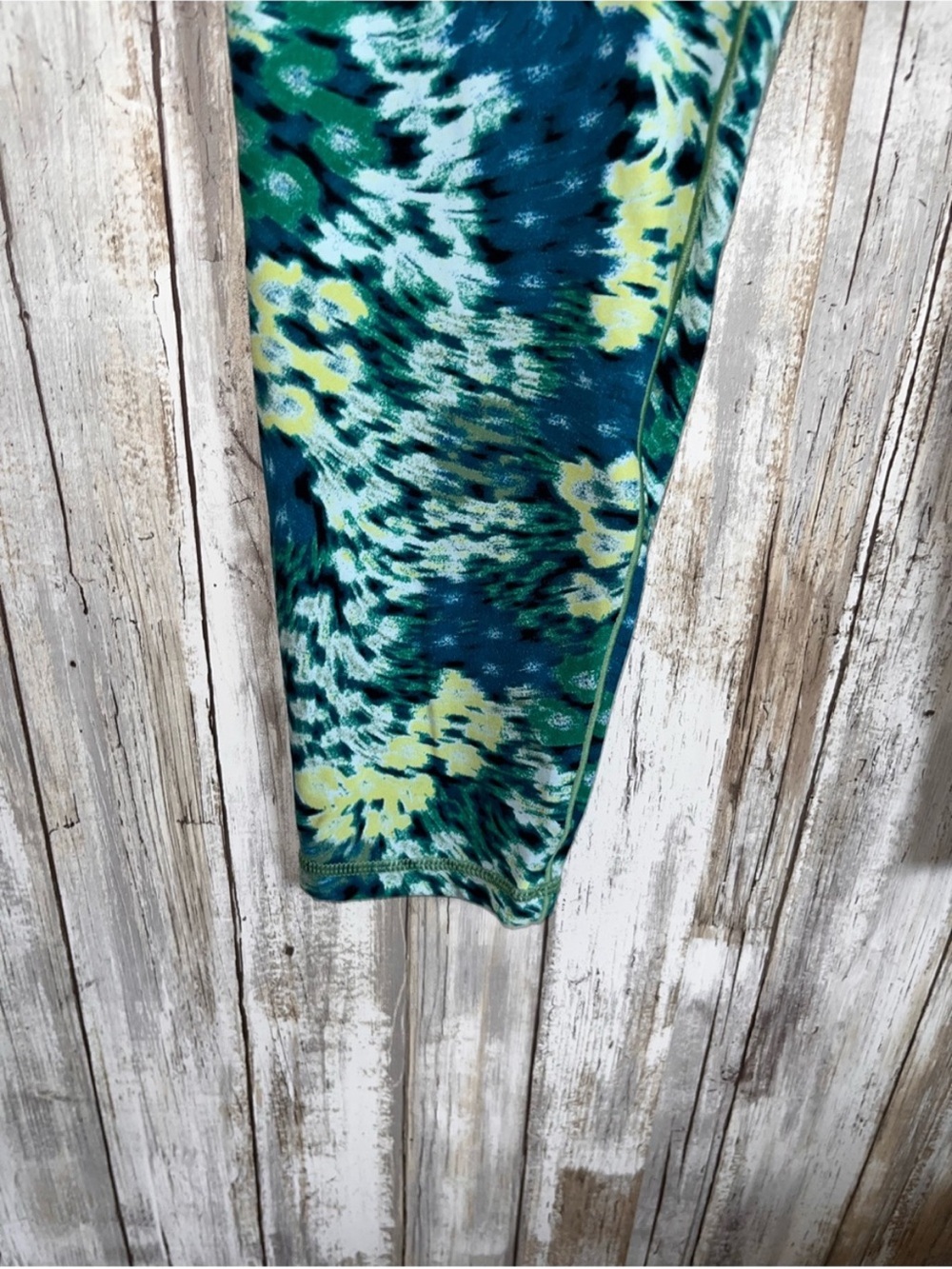 NWT OFFLINE by Aerie Real Me Xtra 7/8 Leggings Blue Green M - Picture 4 of 7